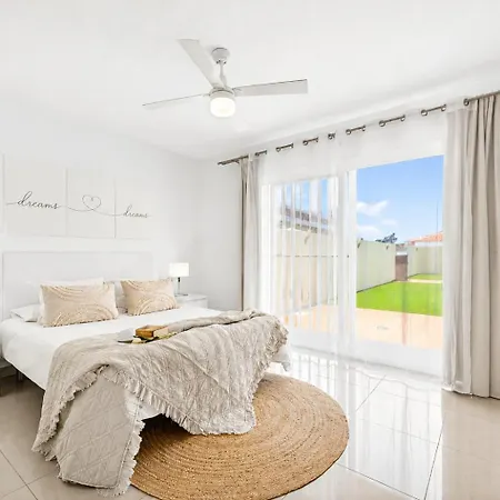 Duplex C9 Con Piscina Privada Villa Callao Salvaje